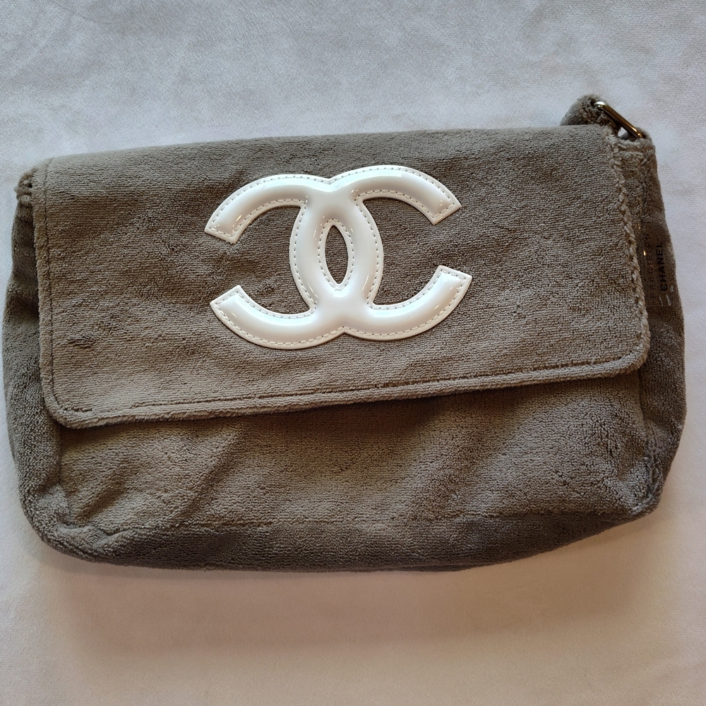 CHANEL Beauté Précision Tan Terry Bag Japan Exclusive GWP Collectible NIP